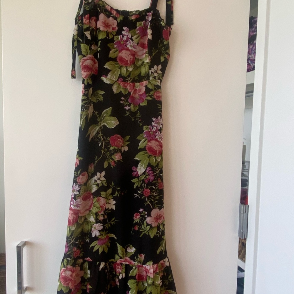 Commense Black Floral Maxi Dress